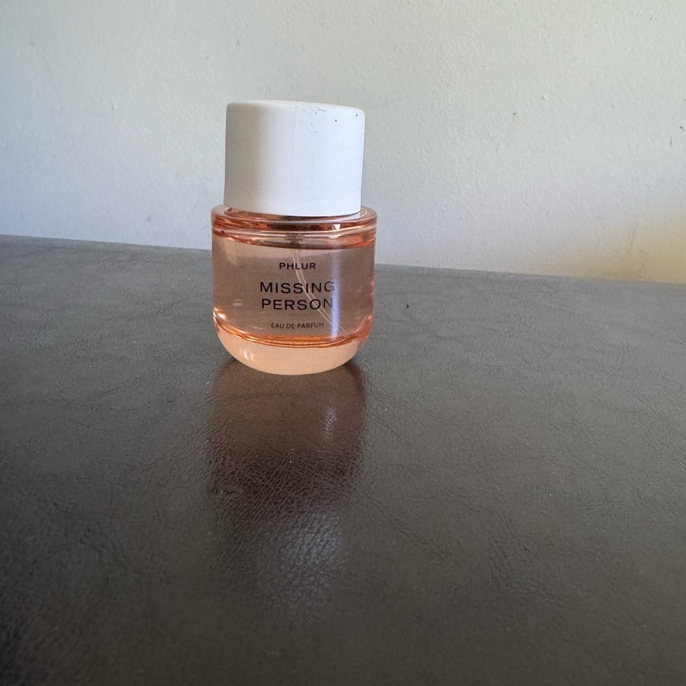 Phlur Missing Person Eau de Parfum